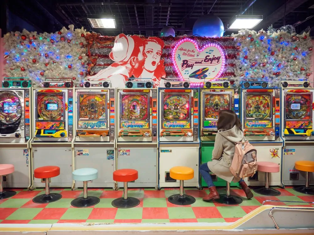 A Well-Known Pachinko Venue in a Fast-Moving Leisure Zone